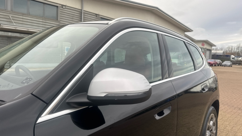 BMW iX1 230kW xDrive30 xLine 65kWh 5dr Auto Electric Estate